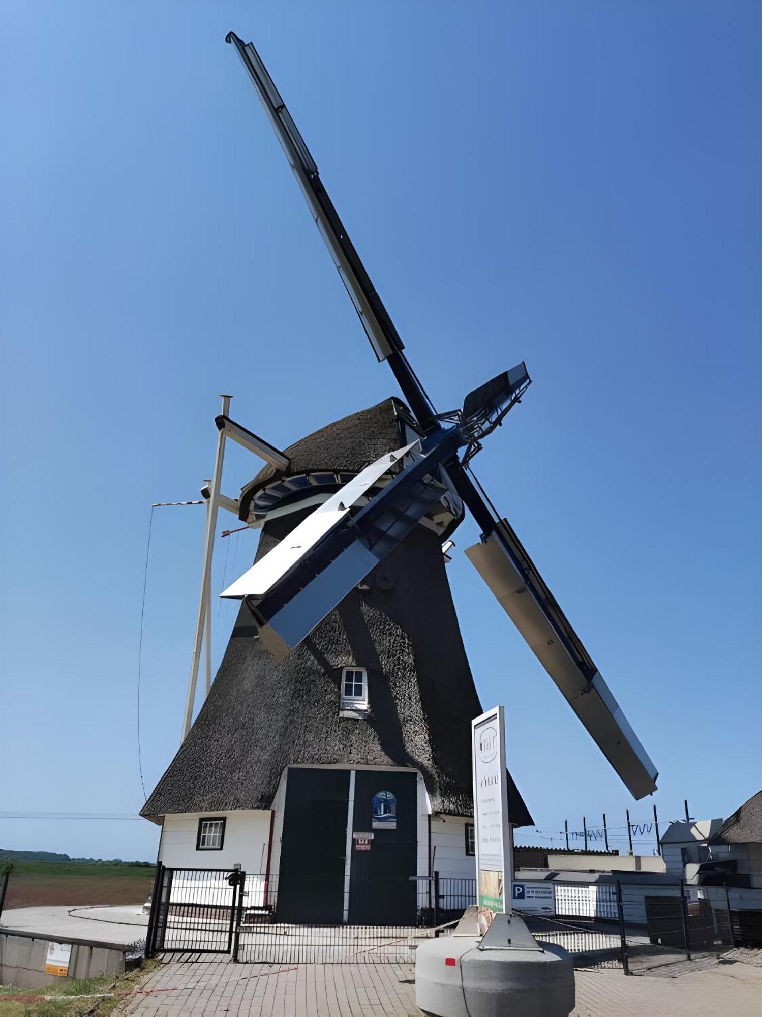 Cozy Tiny Solhouse 7 - Near Groningen - 5 Star Location Lägenhet Kropswolde Exteriör bild